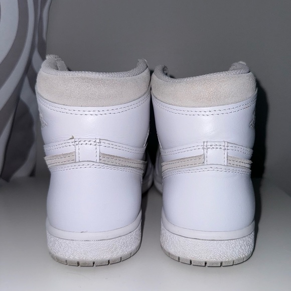 Jordan 1 Retro High 85 Neutral Grey - Picture 4 of 5